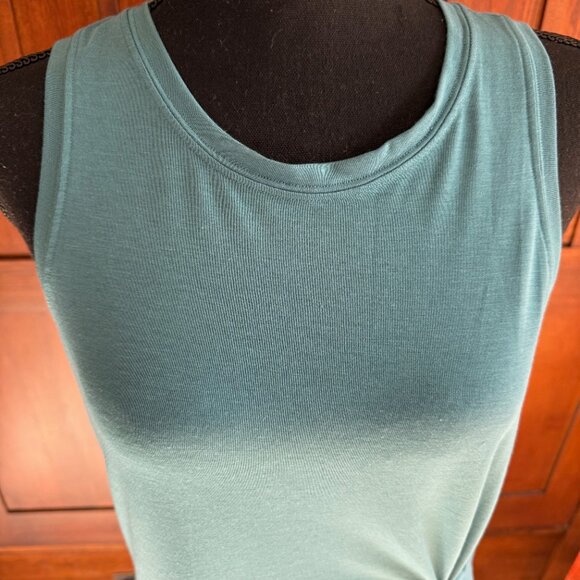 Athleta Pullover Twist Front Sleeveless Top Size Large - Picture 6 of 10